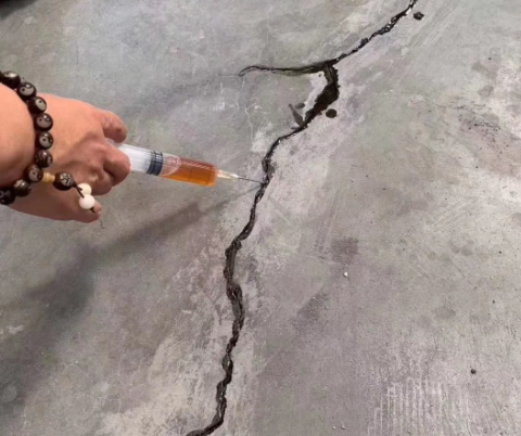 济宁混凝土裂缝修补技术详解​